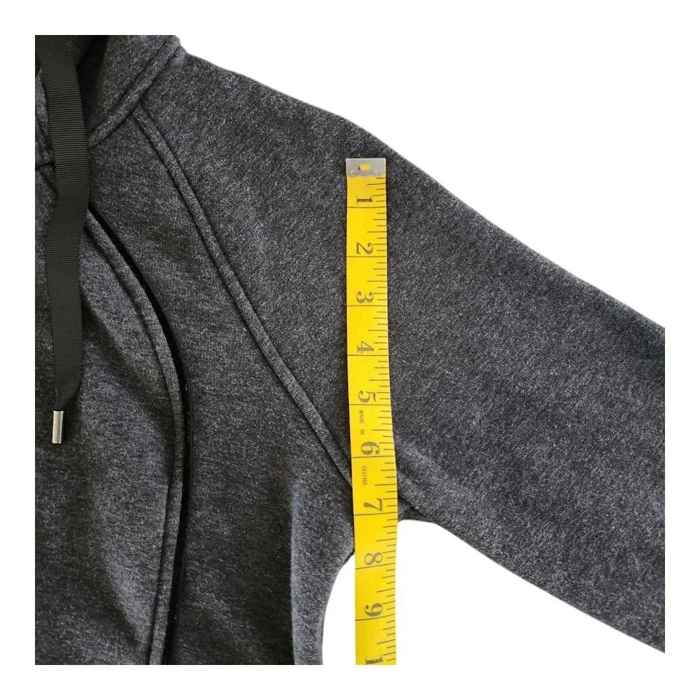 Lululemon Scuba Full Zip Hooded Jacket Fleece Lined Size‎ 6 Gray Pockets Stretch